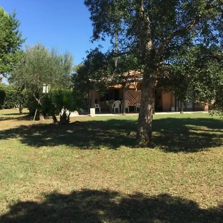 Baia Di Mola Villa *